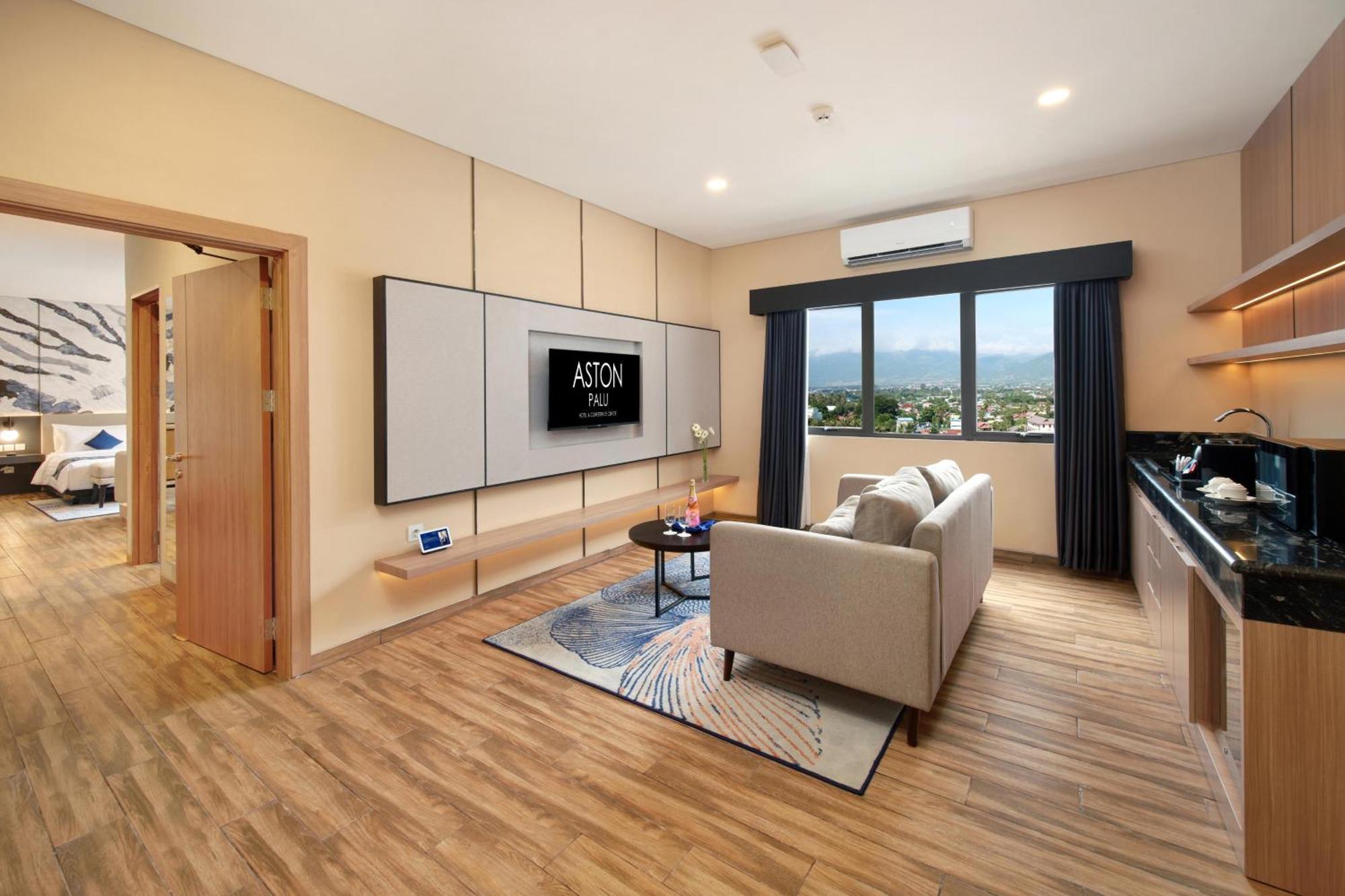 Aston Palu Hotel & Conference Center מראה חיצוני תמונה
